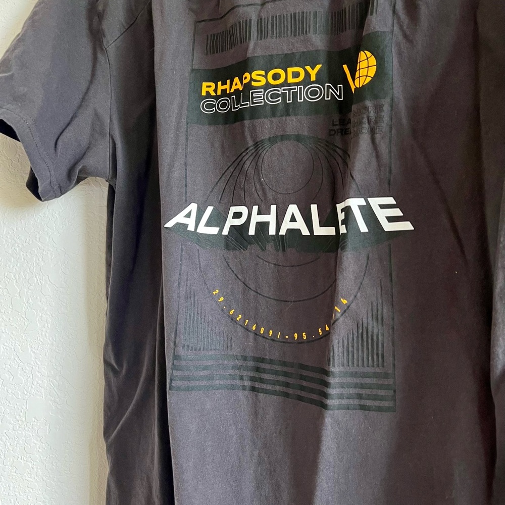 Alphalete Rhapsody Collection Tee in Black